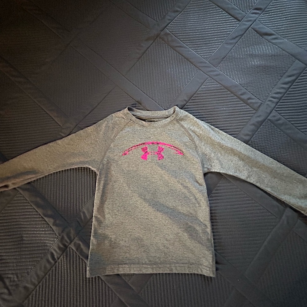 Under armour long sleeve youth shirt
